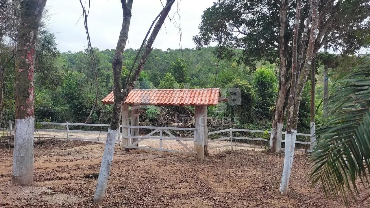 Fazenda à venda de 1.200 m² em São João Batista, SC, Brasil