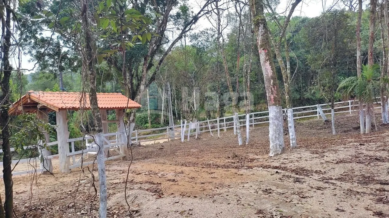 Fazenda à venda de 1.200 m² em São João Batista, SC, Brasil