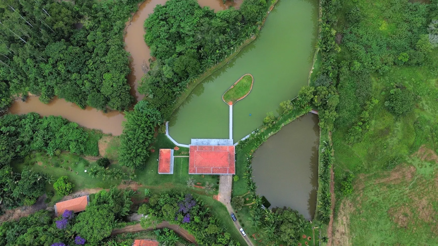 Sítio à venda de 4 ha em São José dos Campos, SP, Brasil