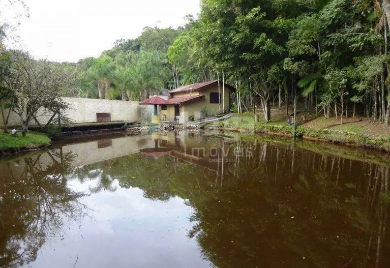 Casa à venda de 2 ha em Guabiruba, SC, Brasil