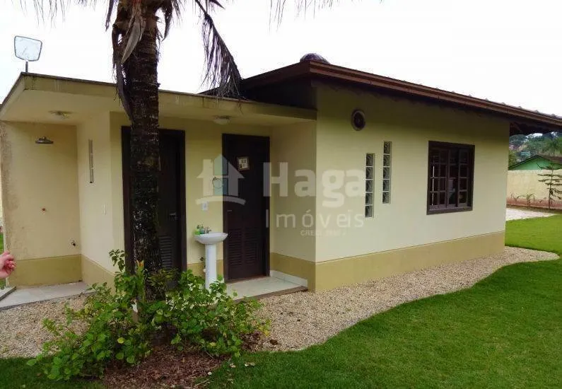 Casa à venda de 2 ha em Guabiruba, SC, Brasil