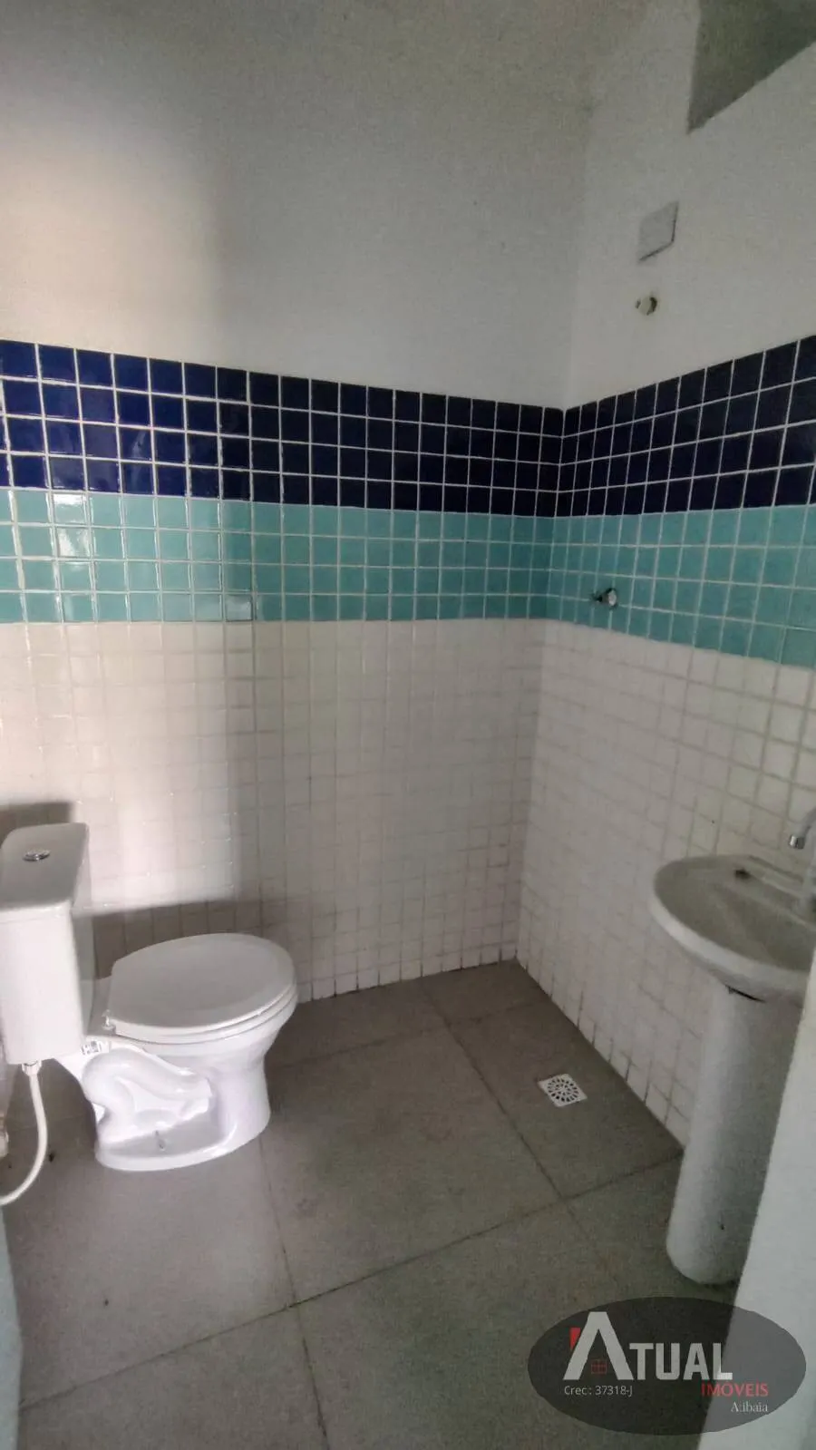 Comercial para Alugar de 350 m² em Atibaia, SP, Brasil