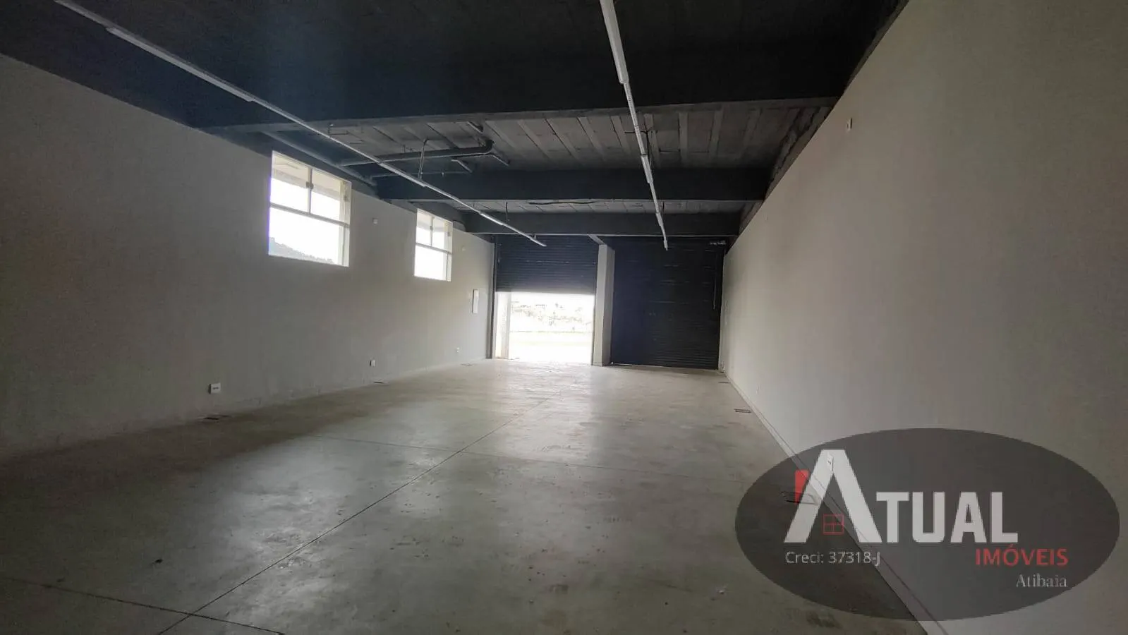 Comercial para Alugar de 350 m² em Atibaia, SP, Brasil