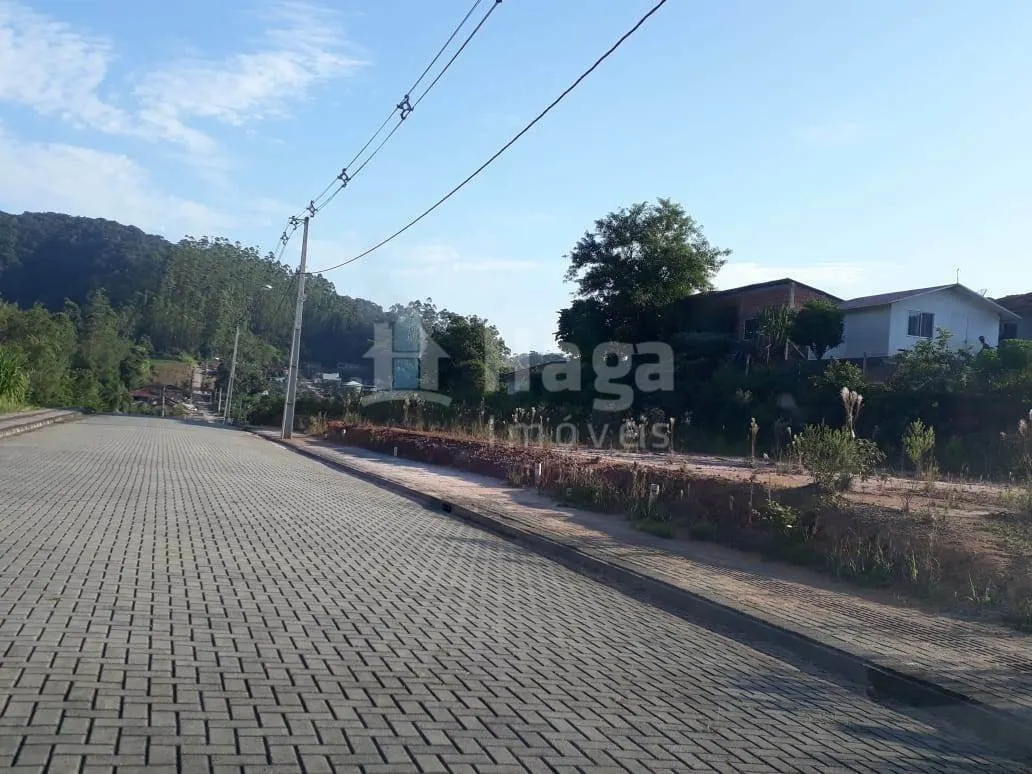 Terreno à venda de 301 m² em Guabiruba, SC, Brasil