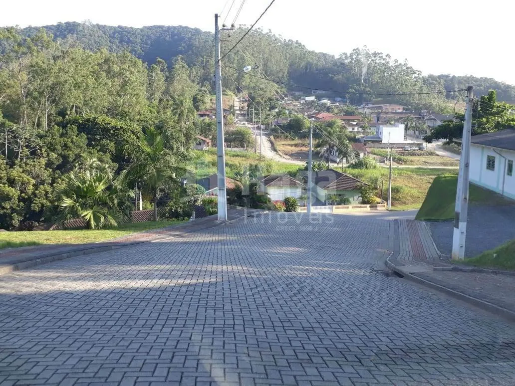 Terreno à venda de 301 m² em Guabiruba, SC, Brasil