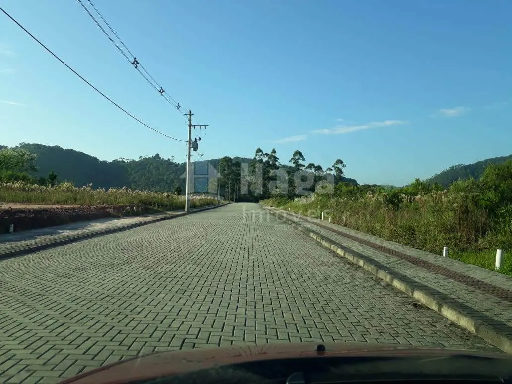 Terreno à venda de 301 m² em Guabiruba, SC, Brasil