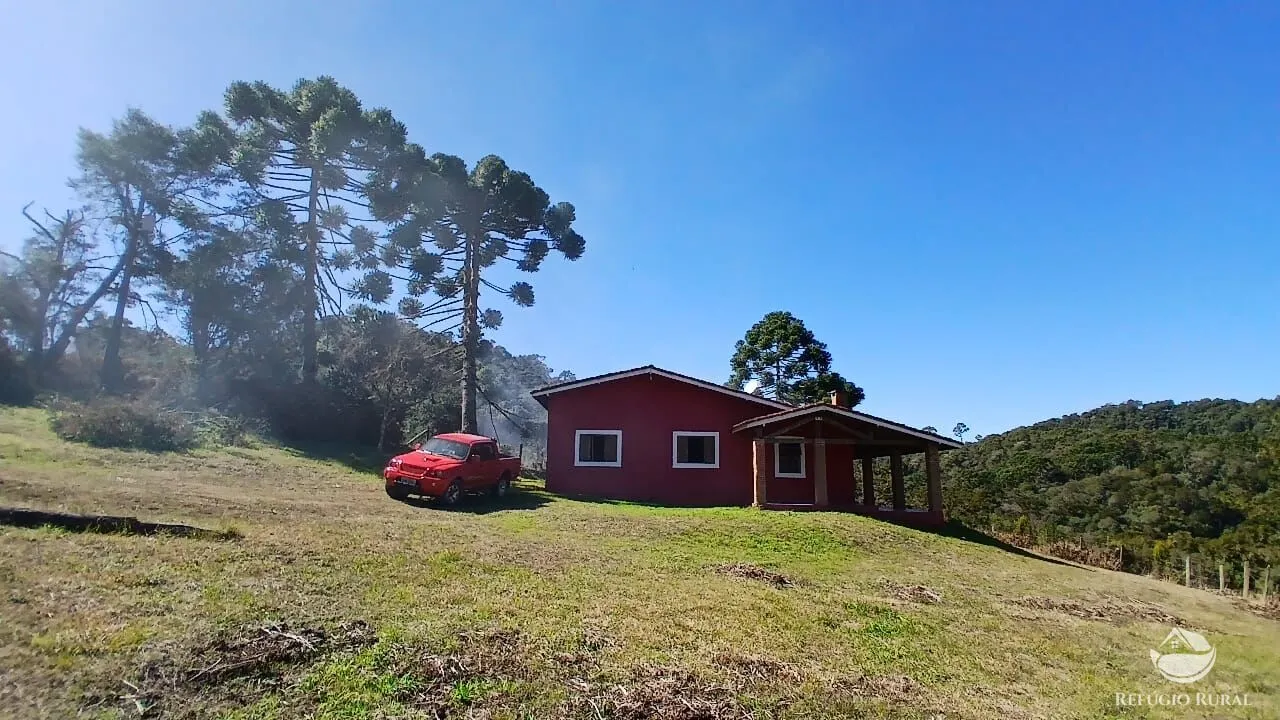 Sítio à venda de 10 ha em Gonçalves, MG, Brasil