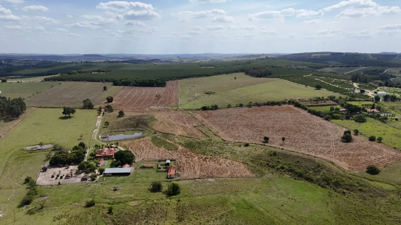 Fazenda à venda de 74 ha em Capela do Alto, SP, Brasil