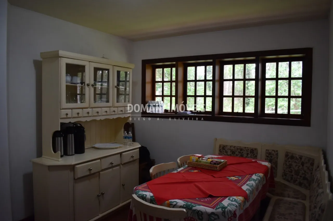 Pousada à venda de 2.580 m² em Campos do Jordão, SP, Brasil