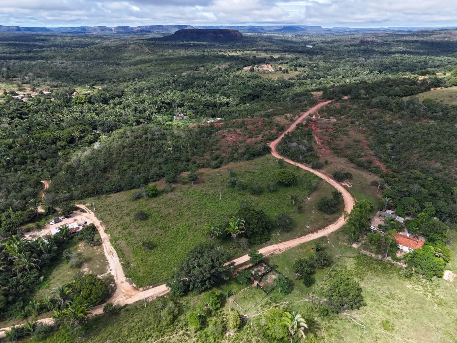 Fazenda à venda de 260 ha em Guiratinga, MT, Brasil