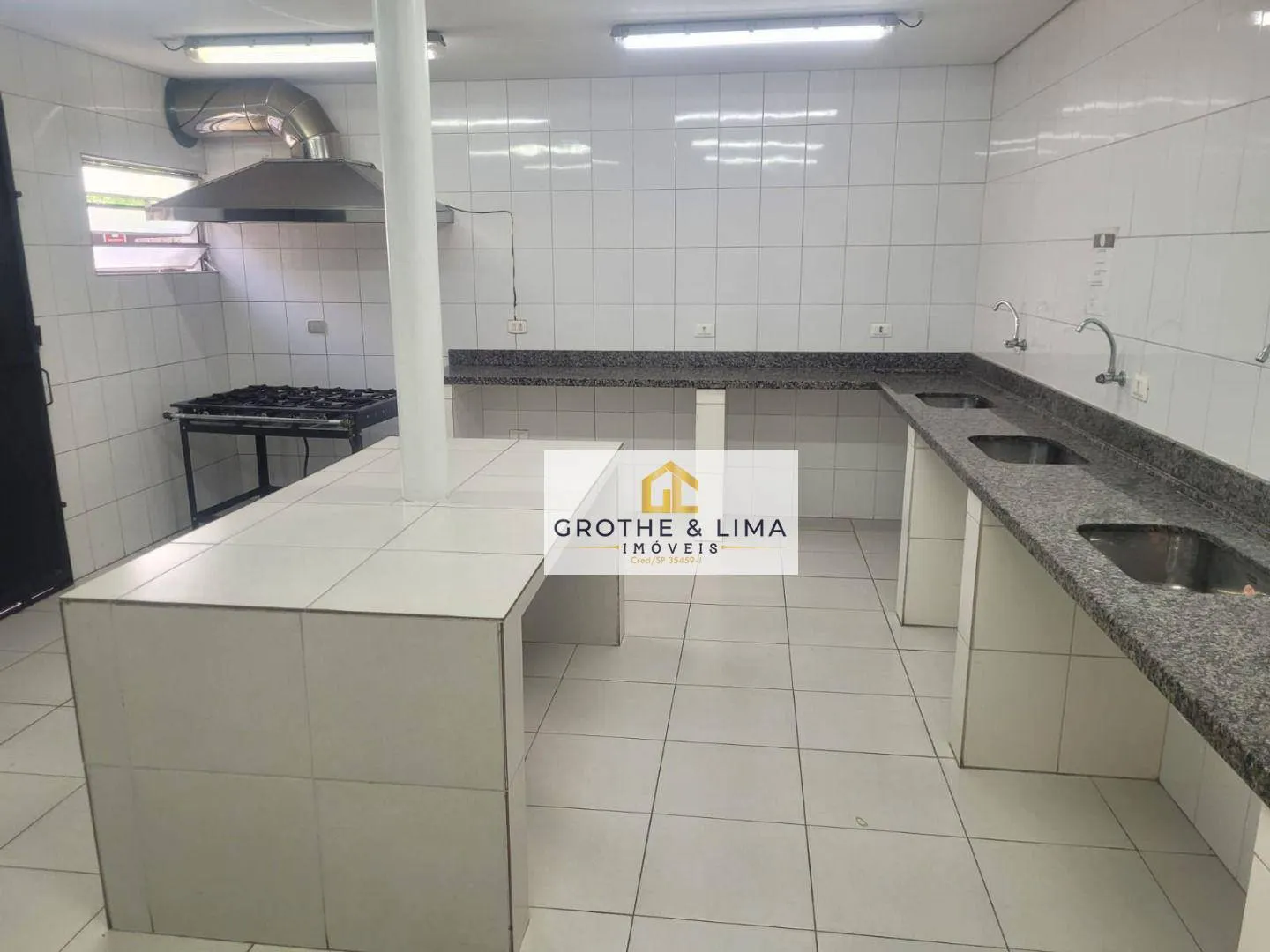 Chácara à venda de 9.700 m² em São José dos Campos, SP, Brasil