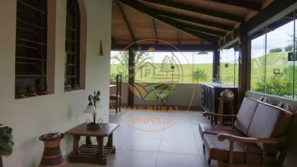 Fazenda à venda de 77 ha em Cachoeira Paulista, SP, Brasil