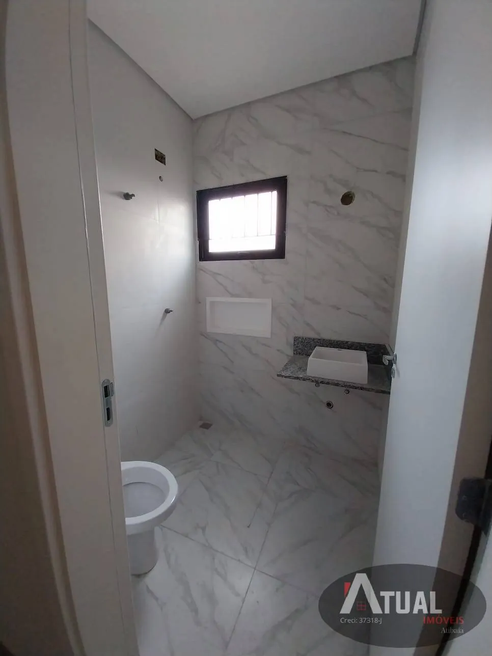 Casa à venda de 208 m² em Atibaia, SP, Brasil