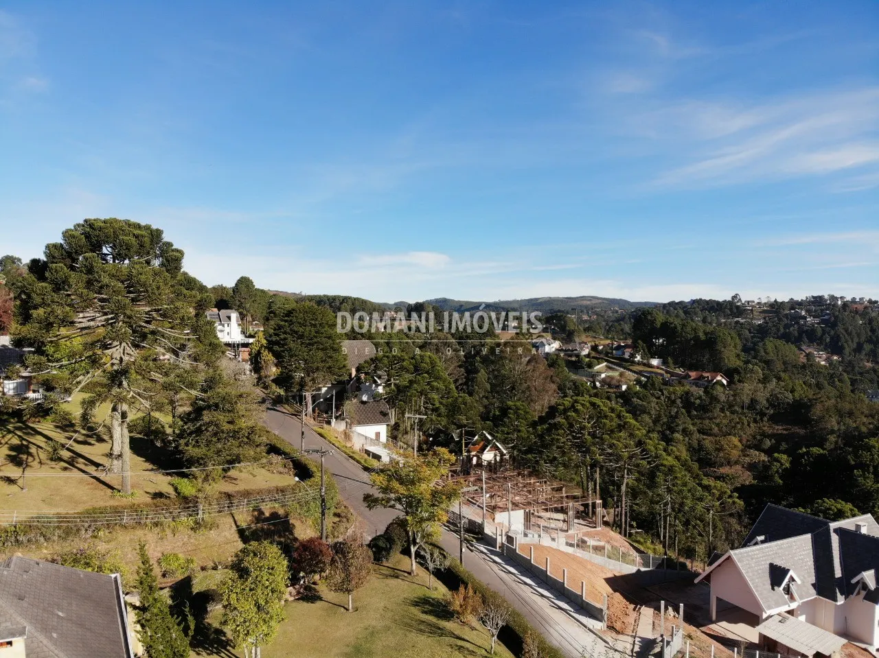 Terreno à venda de 1.600 m² em Campos do Jordão, SP, Brasil