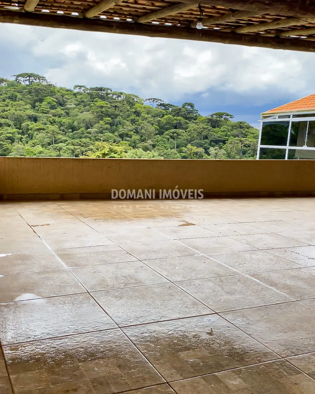 Casa à venda de 250 m² em Campos do Jordão, SP, Brasil