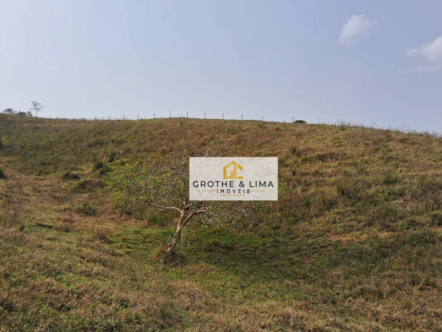 Small farm for sale of 24 acres in Lagoinha, SP, Brazil