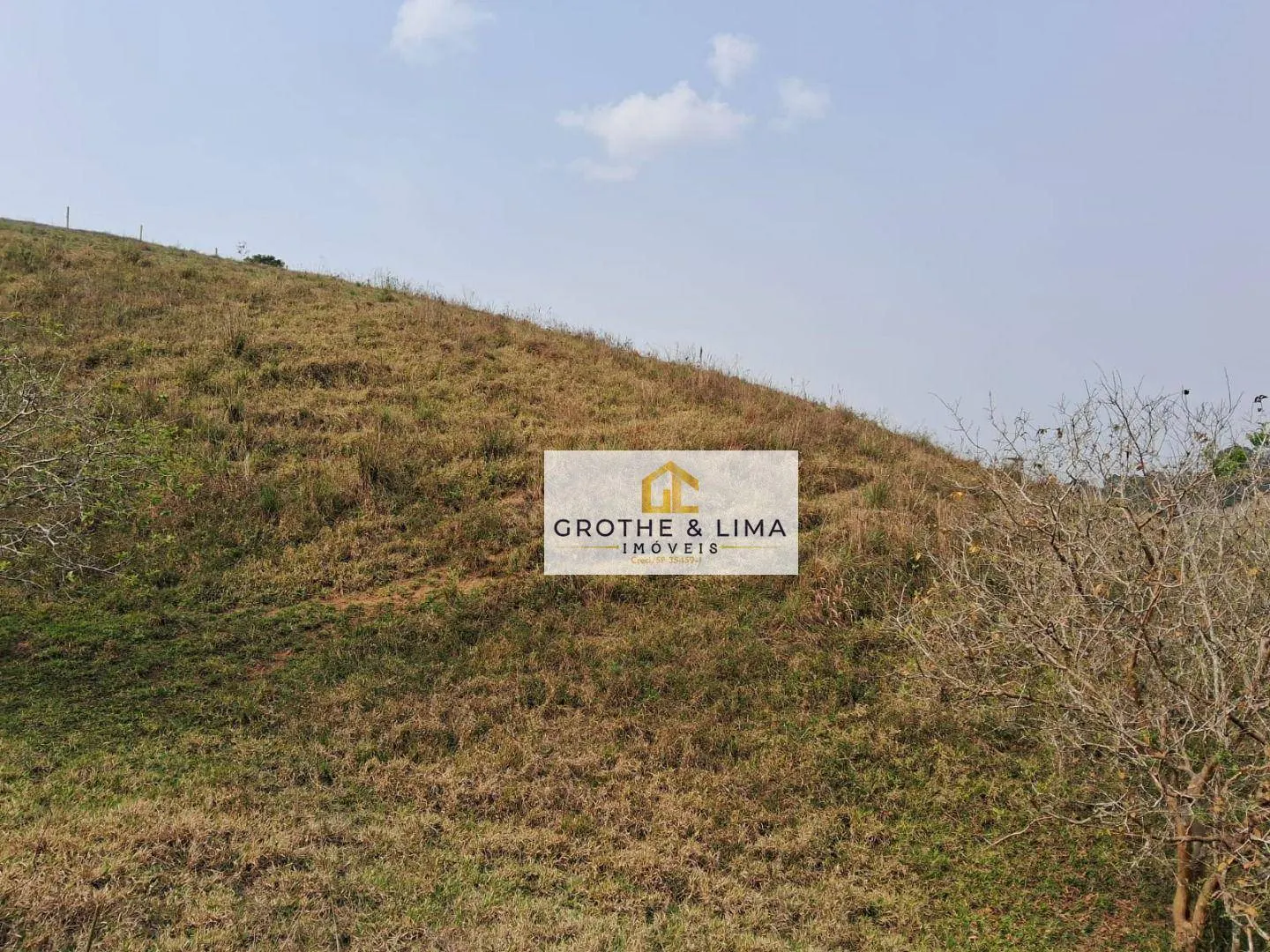 Small farm for sale of 24 acres in Lagoinha, SP, Brazil