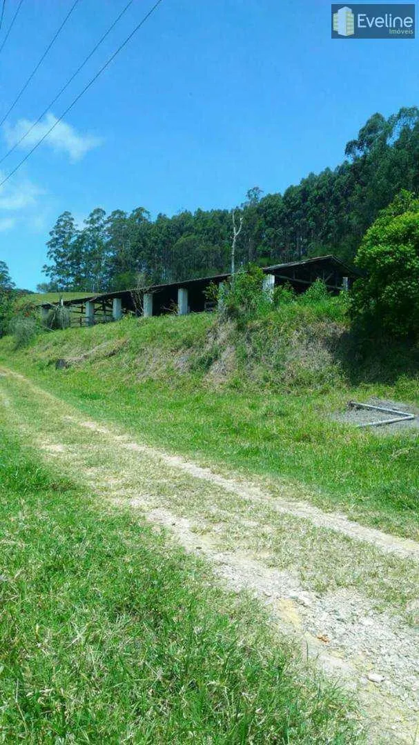 Sítio à venda de 35 ha em Mogi das Cruzes, SP, Brasil