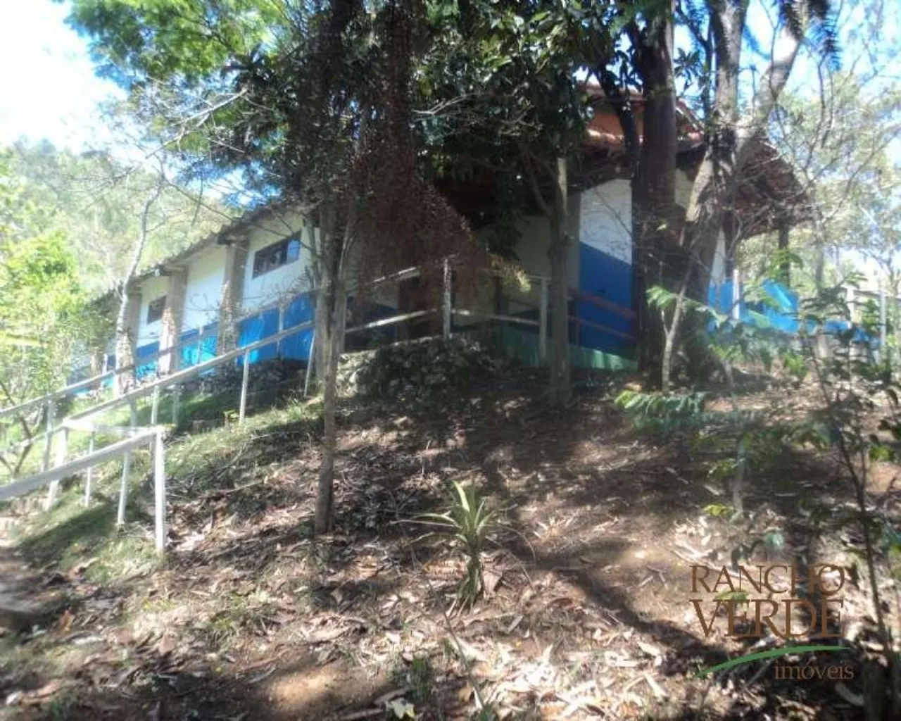 Cabana à venda de 3 ha em Jambeiro, SP, Brasil