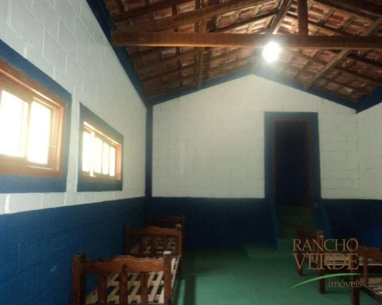 Cabana à venda de 3 ha em Jambeiro, SP, Brasil