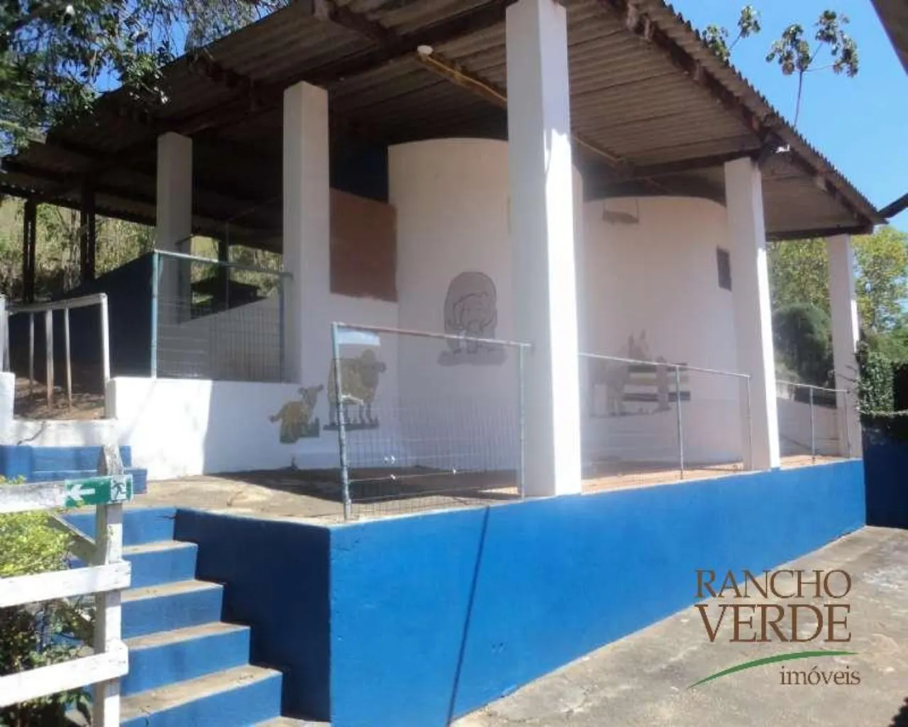 Cabana à venda de 3 ha em Jambeiro, SP, Brasil