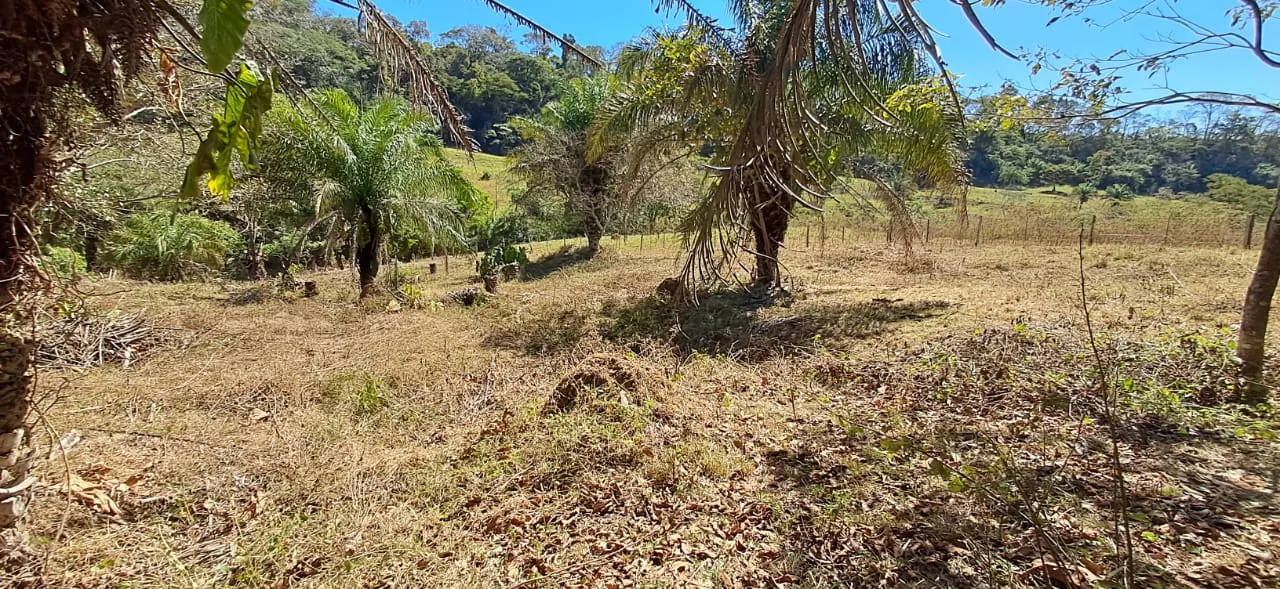 Chácara à venda de 2 ha em Chapada dos Guimarães, MT, Brasil