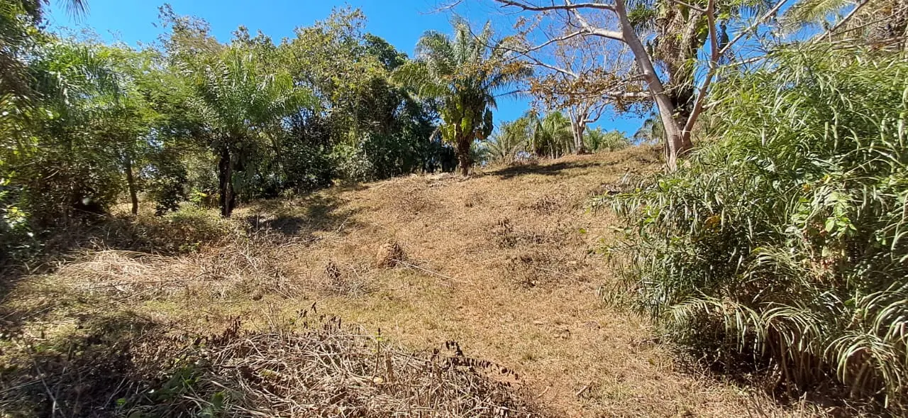 Chácara à venda de 2 ha em Chapada dos Guimarães, MT, Brasil