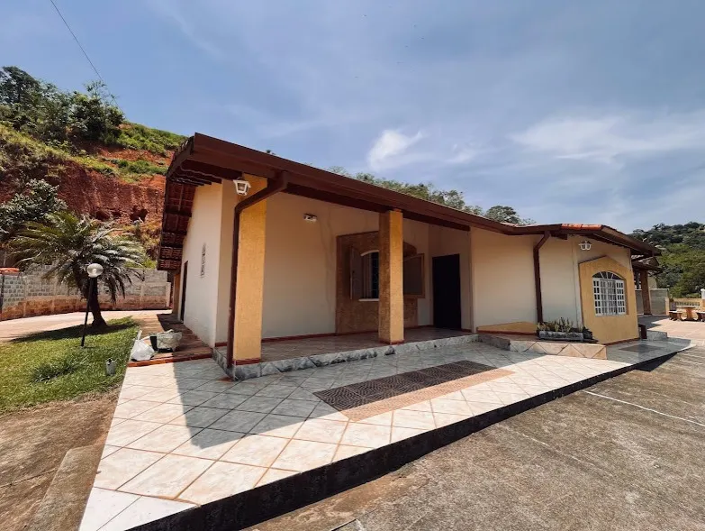 Chácara à venda de 2.000 m² em São José dos Campos, SP, Brasil