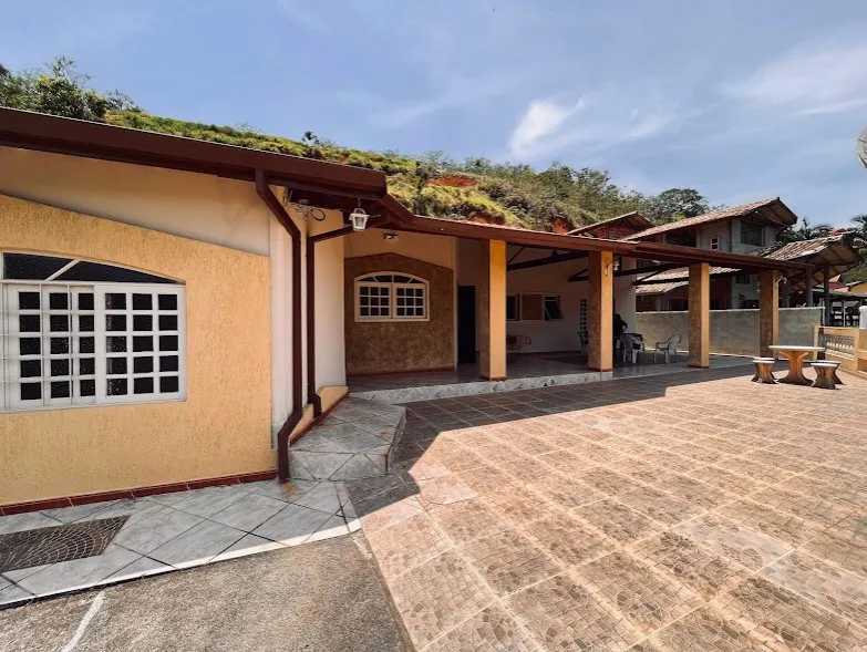 Chácara à venda de 2.000 m² em São José dos Campos, SP, Brasil