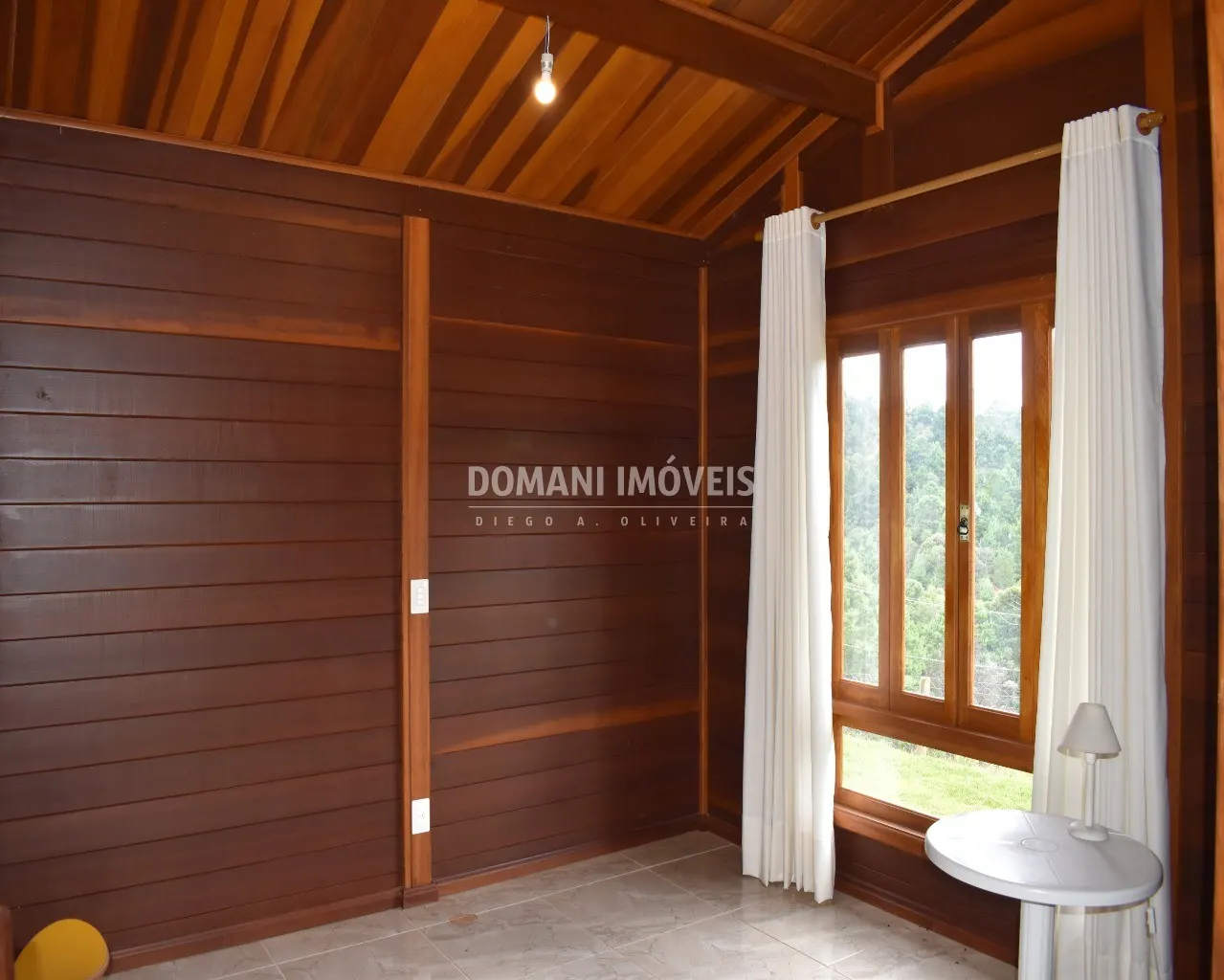 Casa à venda de 1.030 m² em Campos do Jordão, SP, Brasil