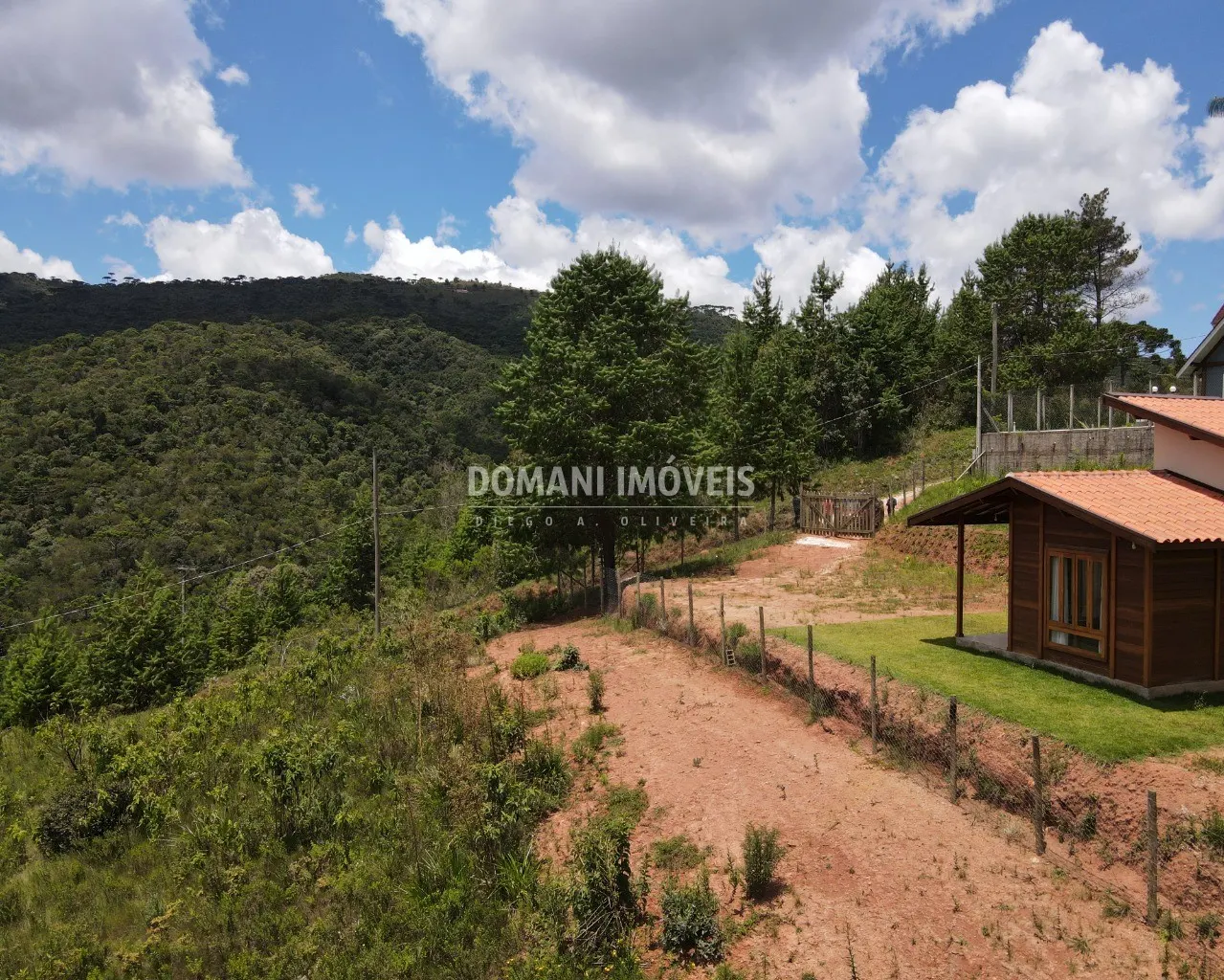 Casa à venda de 1.030 m² em Campos do Jordão, SP, Brasil