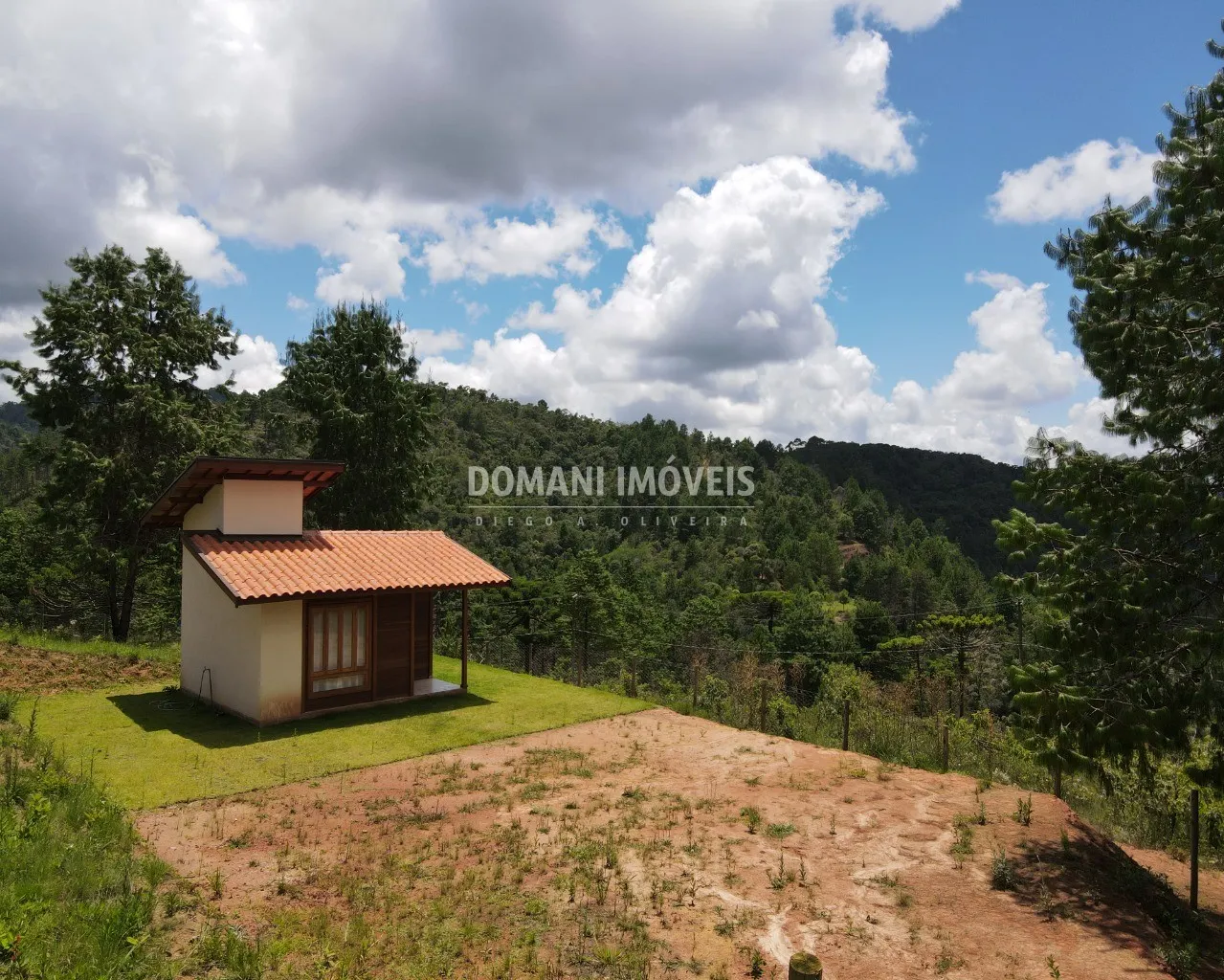 Casa à venda de 1.030 m² em Campos do Jordão, SP, Brasil