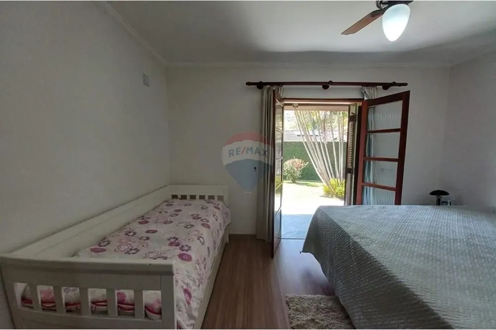Chácara à venda de 6.000 m² em Guararema, SP, Brasil