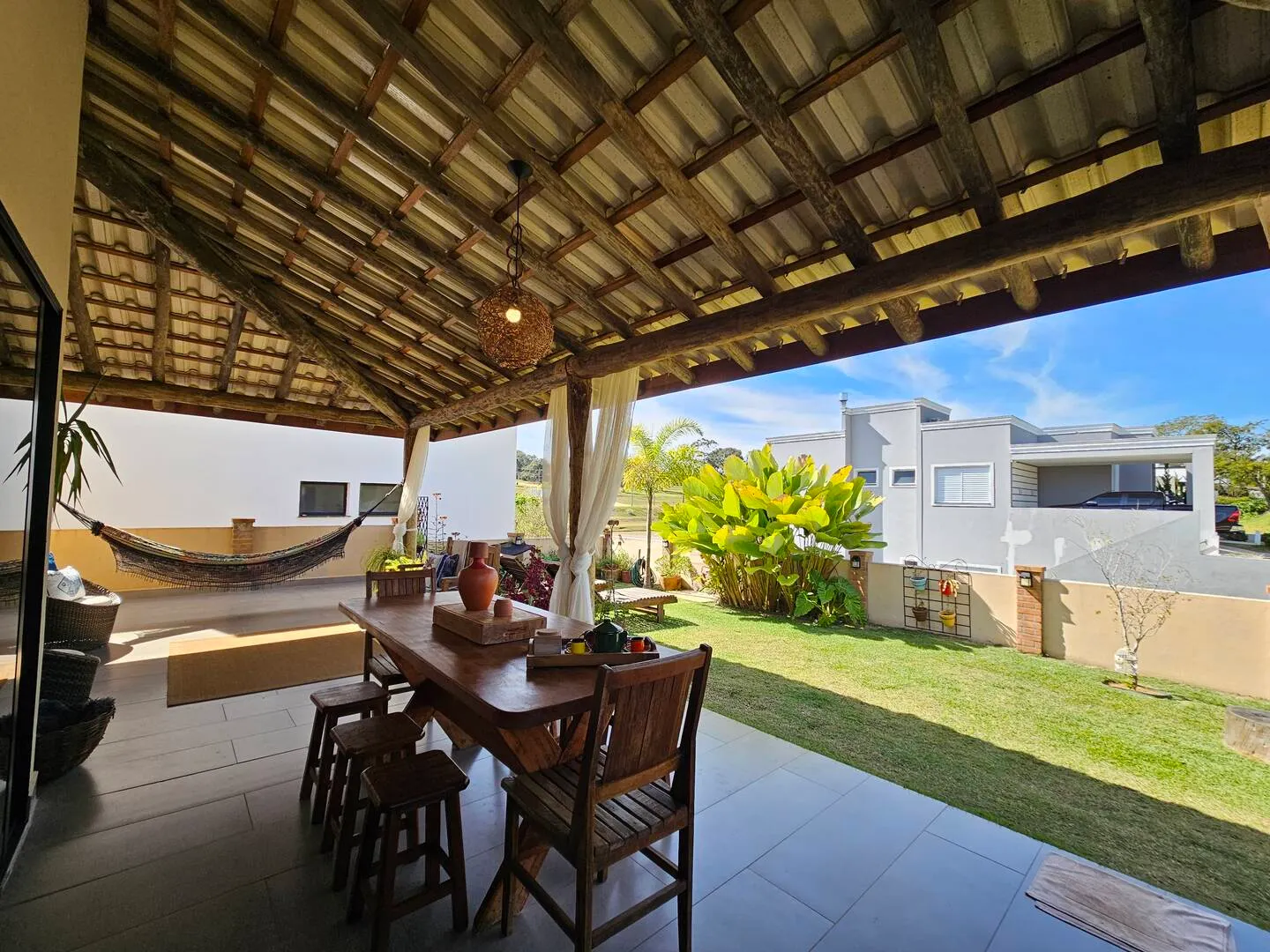Casa à venda de 432 m² em Paranapanema, SP, Brasil