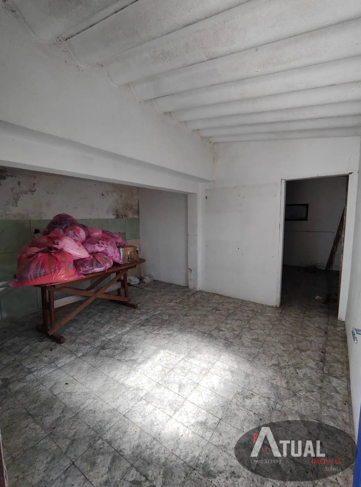 Casa à venda de 1.000 m² em Mairiporã, SP, Brasil