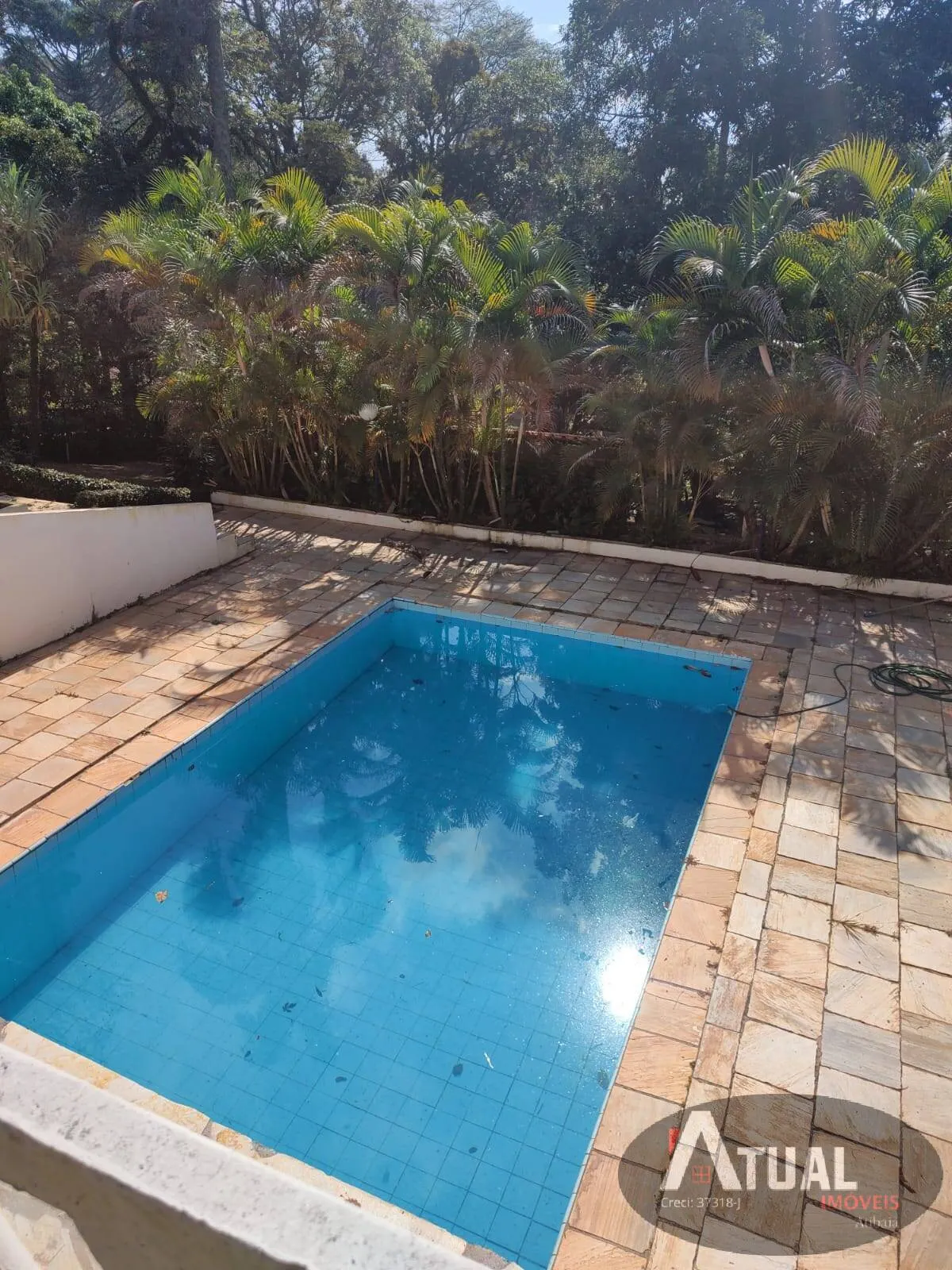 Casa à venda de 1.000 m² em Mairiporã, SP, Brasil