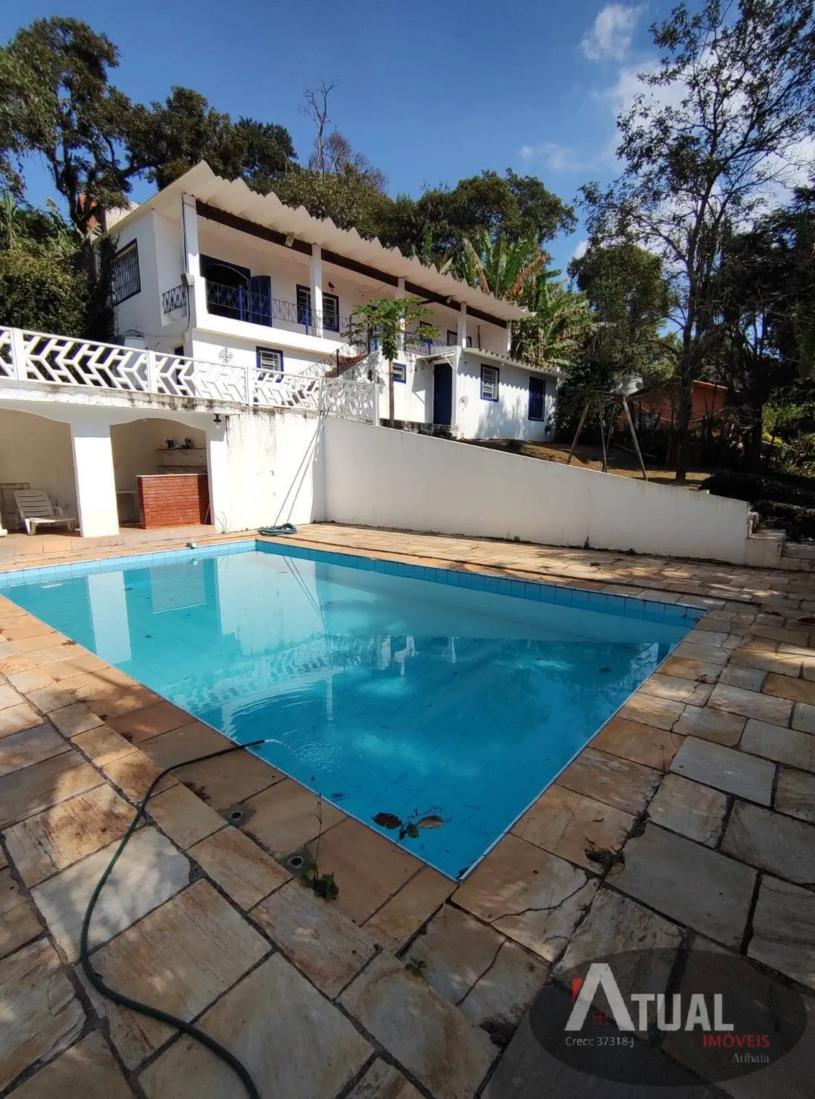 Casa à venda de 1.000 m² em Mairiporã, SP, Brasil