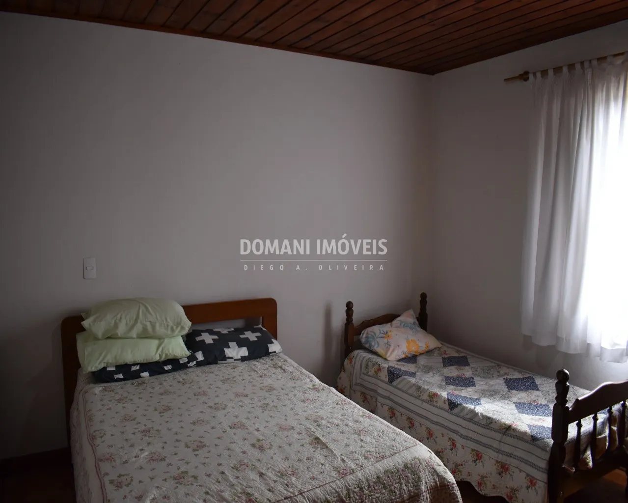 Casa à venda de 420 m² em Campos do Jordão, SP, Brasil
