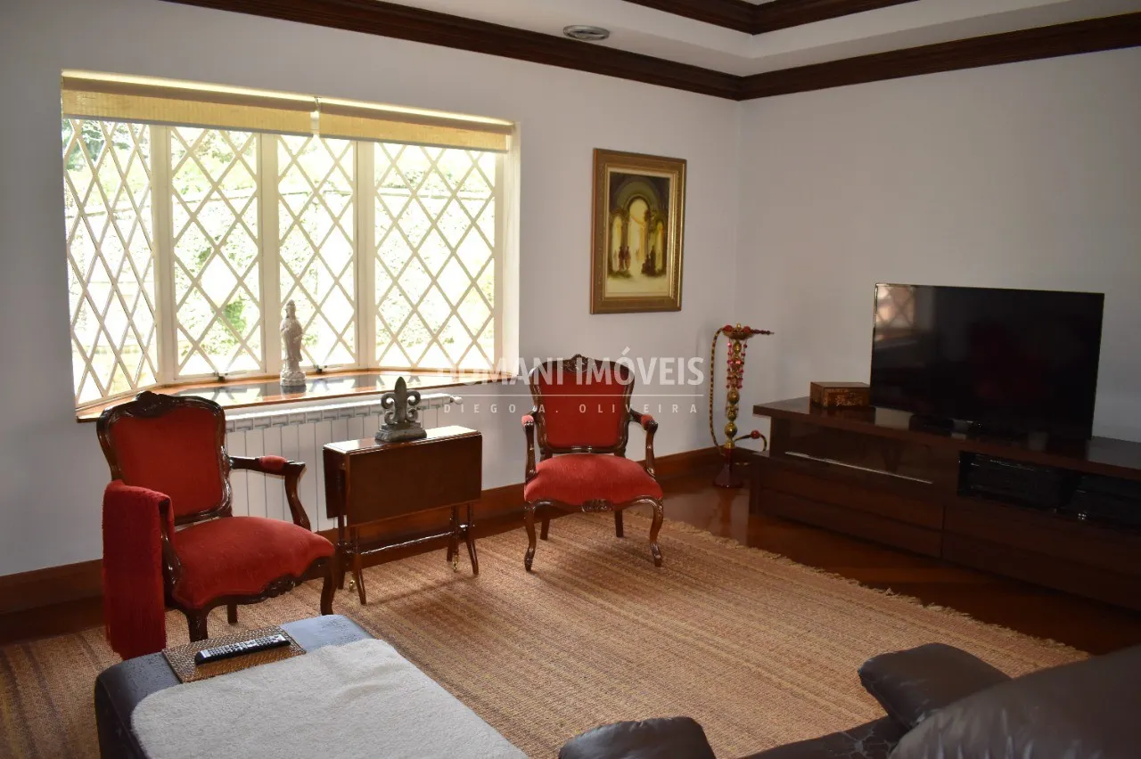 Casa à venda de 3.370 m² em Campos do Jordão, SP, Brasil