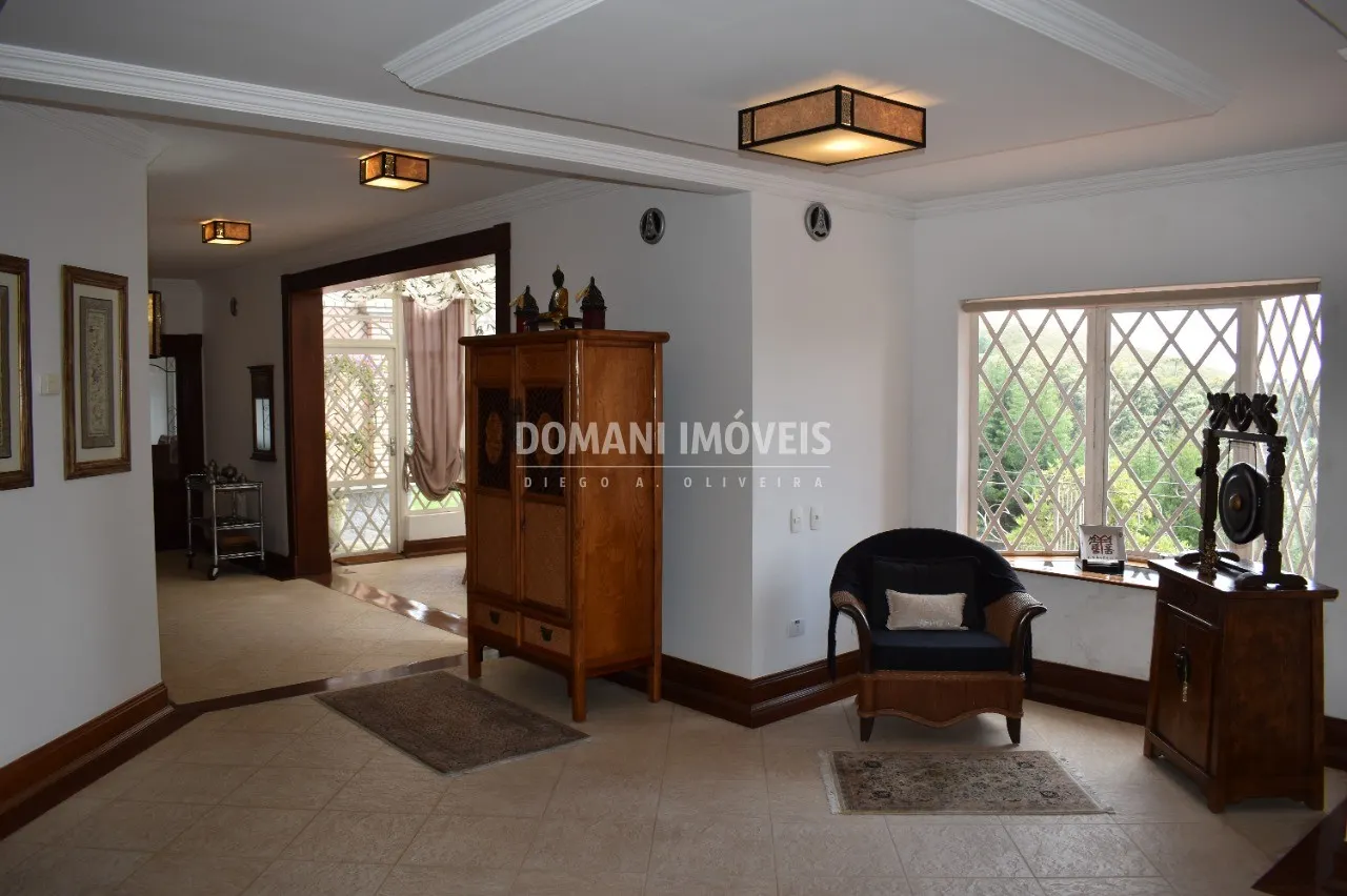 Casa à venda de 3.370 m² em Campos do Jordão, SP, Brasil