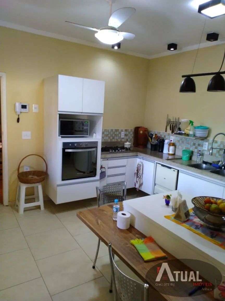 Casa à venda de 1.180 m² em Atibaia, SP, Brasil