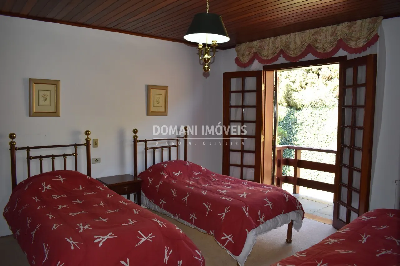 Casa à venda de 3.380 m² em Campos do Jordão, SP, Brasil