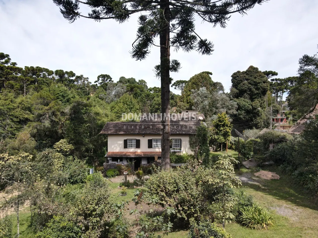 House for sale of 1,950 m² in Campos do Jordão, SP, Brazil