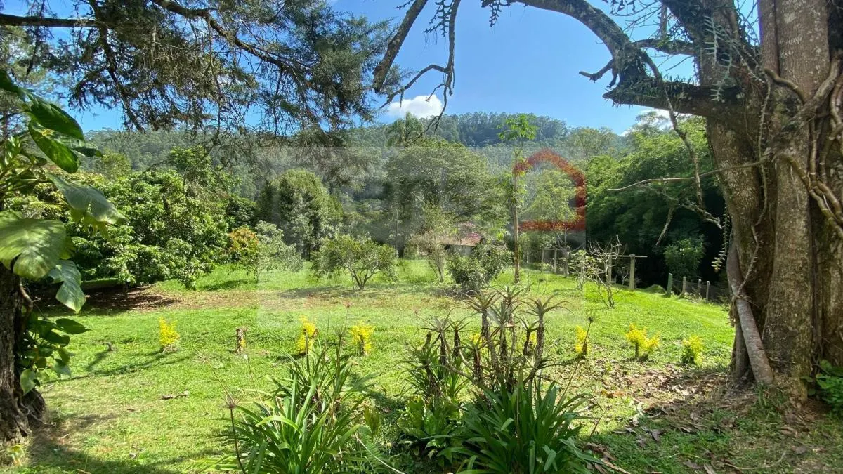 Sítio à venda de 14 ha em Taubaté, SP, Brasil