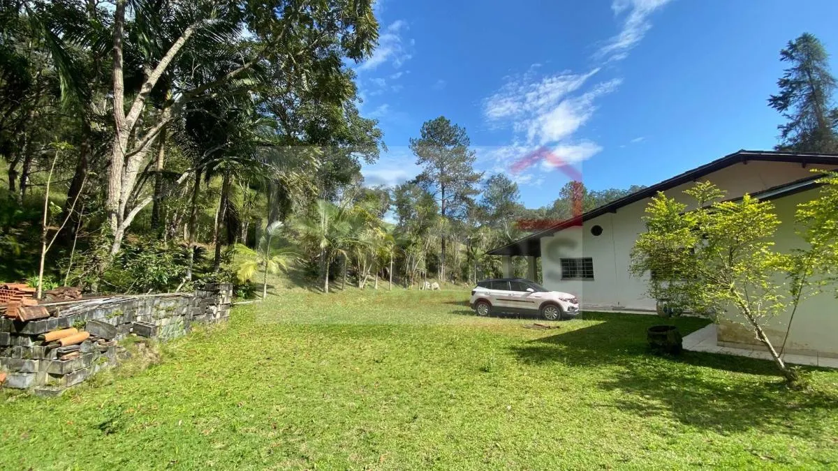 Sítio à venda de 14 ha em Taubaté, SP, Brasil