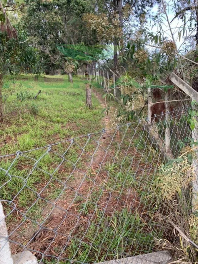 Terreno à venda de 2.000 m² em Mairinque, SP, Brasil
