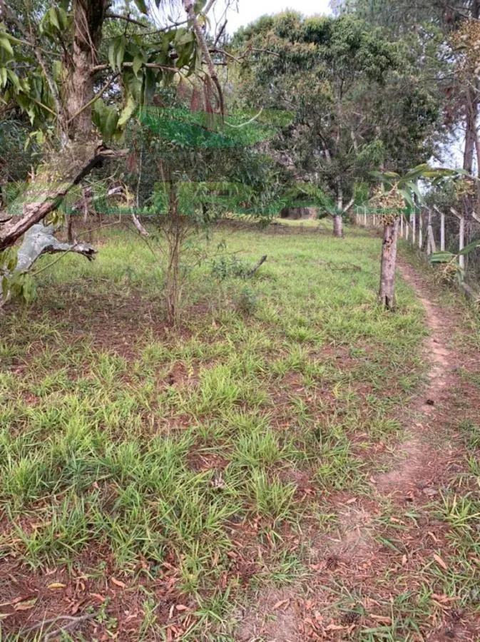 Terreno à venda de 2.000 m² em Mairinque, SP, Brasil