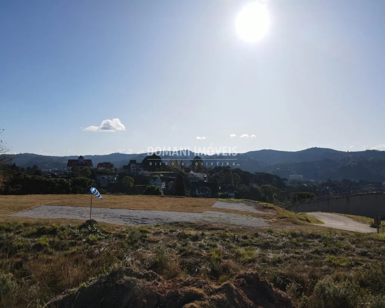 Plot for sale of 2,560 m² in Campos do Jordão, SP, Brazil