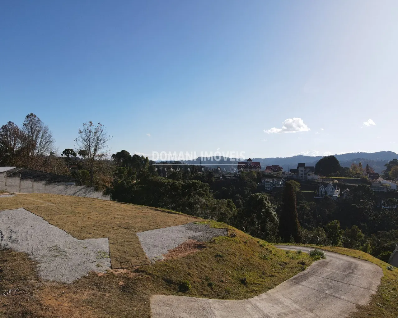 Plot for sale of 2,560 m² in Campos do Jordão, SP, Brazil