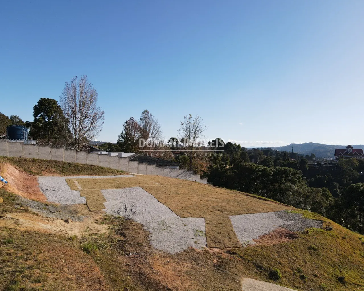 Plot for sale of 2,560 m² in Campos do Jordão, SP, Brazil